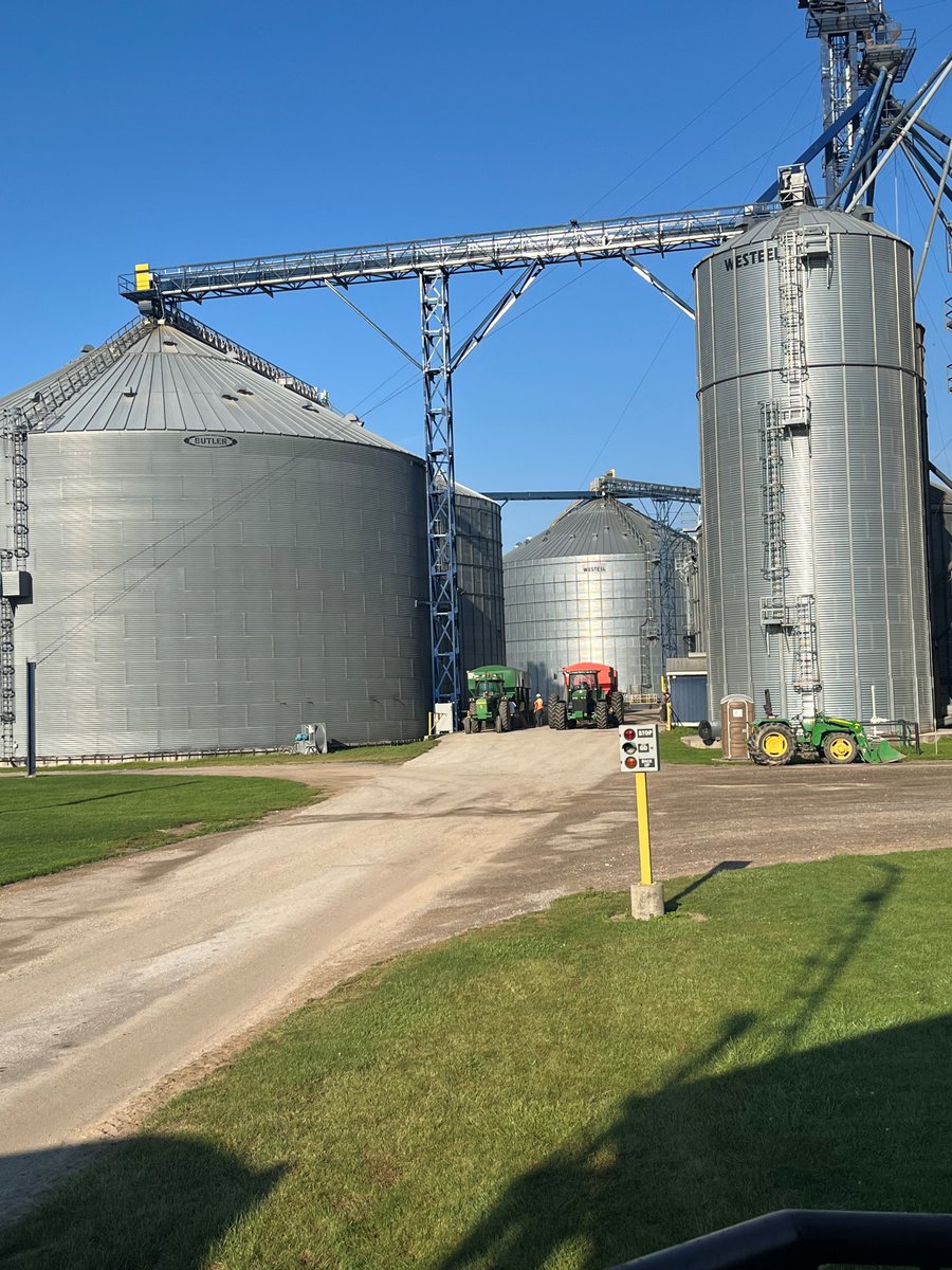 No waiting around in Tupperville! Come see us for fast dump times and great customer service! #ontag