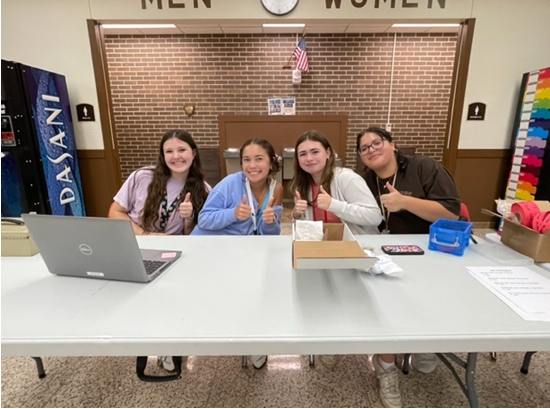 LPHS_Activities's tweet photo. Don't forget to get your Homecoming tickets during lunch! #WeAreLP https://t.co/AcJATCMfyt