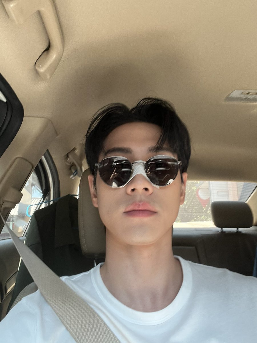 brightrpp_'s tweet photo. เซลฟี่📸 https://t.co/mpRcIyxvnH
