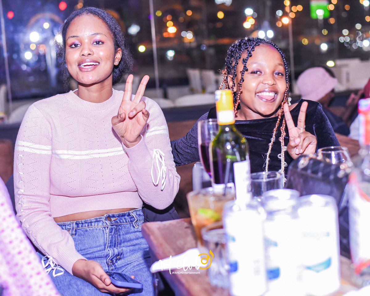 ArtClub_ke's tweet photo. Each &amp; Every Tuesday 🔥🔥🔥Never Miss #artdohtytuesdays https://t.co/3AAE08ke3I