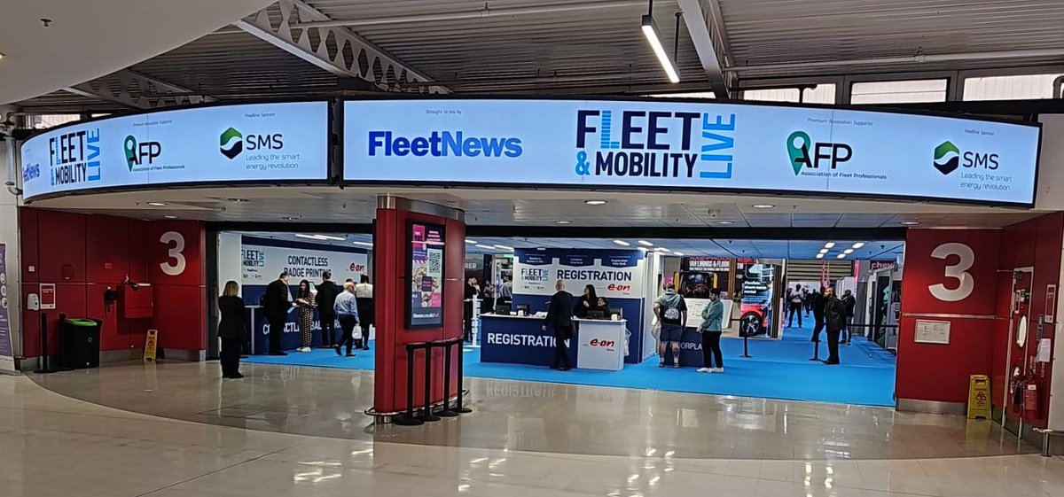 On our way to @FleetLive at @thenec. Should be an informative day out on legislation, EVs and the latest developments

#FleetAndMobilityLive