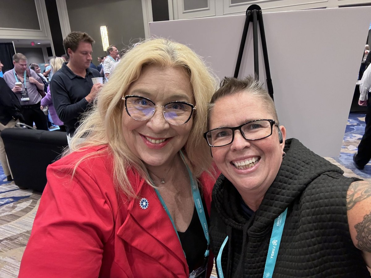 Jennifer Kersting tweet media