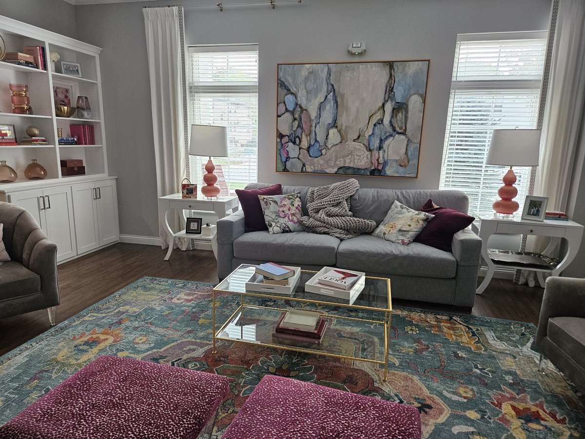 NASPAGAPtweets's tweet photo. Sneak peek of the AOII house where I live + work as house directorπ I'm basically living in a @Barbie dream house
#NASPAGAP23 #AskAGAP #SAgrad #SAchat #CSAM23 https://t.co/fcClq38uxr