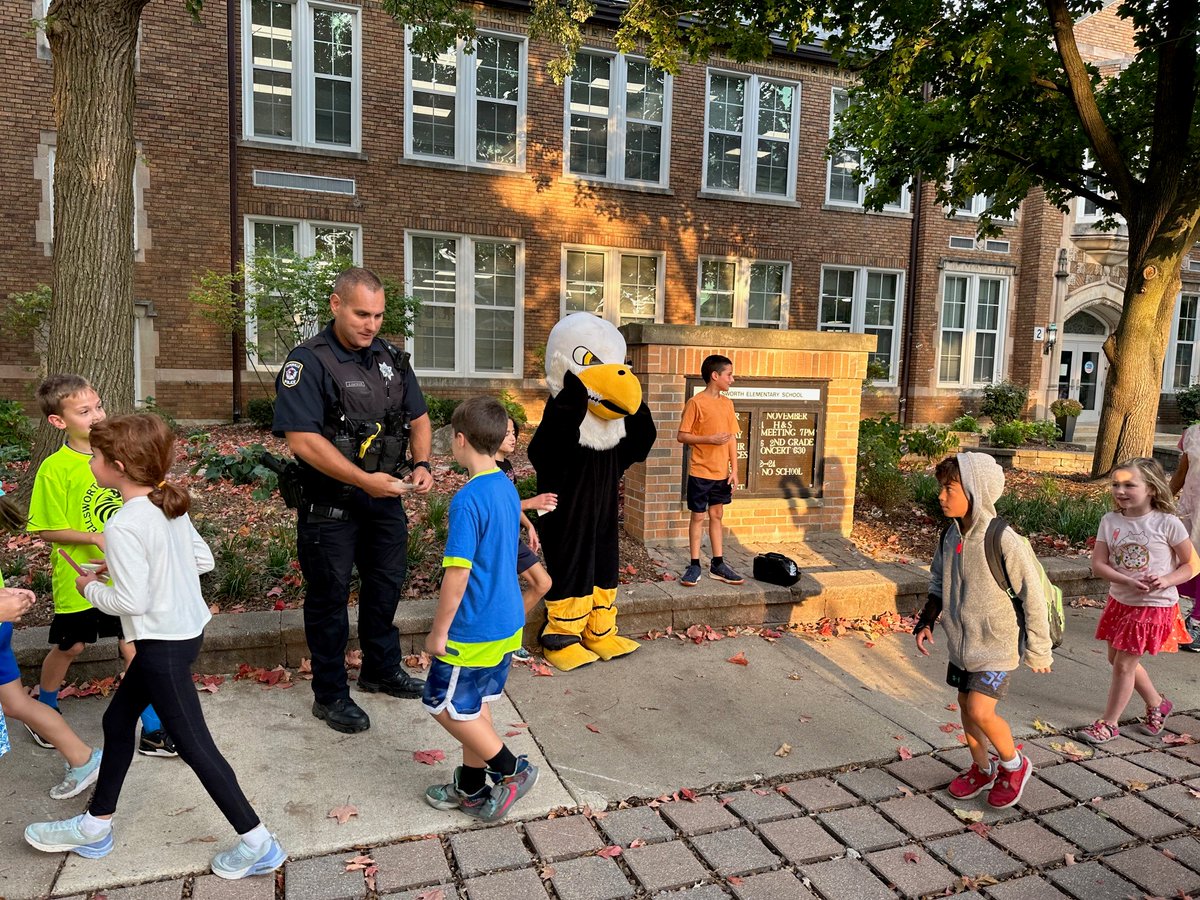 Naperville 203 tweet media