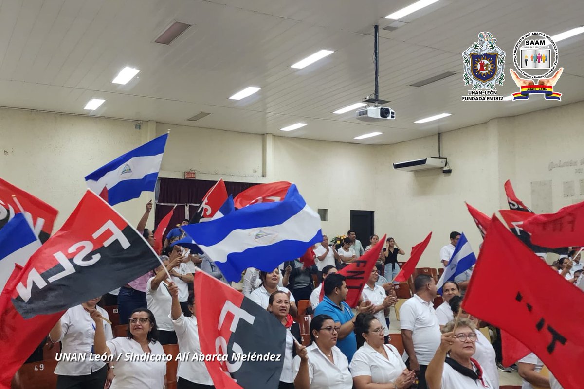 saamunanoficial's tweet photo. La tarde de ayer martes 03 de octubre UNAN-León y SAAM, llevaron a cabo el Panel Constitución Política de Nicaragua conmemorando el 33 aniversario del tránsito a la inmortalidad del Cmdte. Carlos Núñez Téllez  #FSLNOctubreVictorioso
#FSLNDignidadNacional ❤️🖤✊🏼🇳🇮 https://t.co/FSeTV5VUob