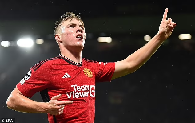 AliceTalksFooty's tweet photo. Rasmus Hojlund's performance last night was nothing short of incredible, showcasing that he has attributes to become an elite number 9.

His strength stood out as he expertly held up the ball, dropped deep, and connected with our attackers. His dribbling skills were on full display, completing all three attempts with ease. Notably, his early run in the opening two minutes deserved an assist.

Hojlund pace and strength and all round physical attributes are insane, especially considering he's just 20 years old. 

The finishes for all his goals were nothing short of brilliant, including the one that was ruled out. His composure was class. 

Despite the limited service he received, Hojlund has made every chance he gets count. He has hit the back of the net 5 times, though only 3 officially counted, but all the goals proved he has that natural ST's instinct. 

Rasmus Hojlund is one of the only few brightest sparks at #MUFC right now. He has potential to be special.

Very early days but he showed cased that he has the core attributes needed to be an elite number 9 yesterday. 
Just hope he gets more service.