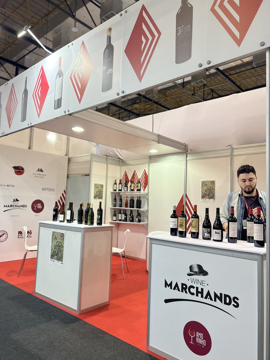 Un pequeño gran paso para <a href="/winemarchands/">@wineMarchands</a> <a href="/silvina_musca/">silvina muscarello</a> 
Un colective de pequeños productores, trabajando conjuntamente para comunicar distintas regiones y estilos del mundo🍷

#wine #malbec #pinotnoir
#vino #saopaulo #argentina #spain #tempranillo #exports #marketingdigital