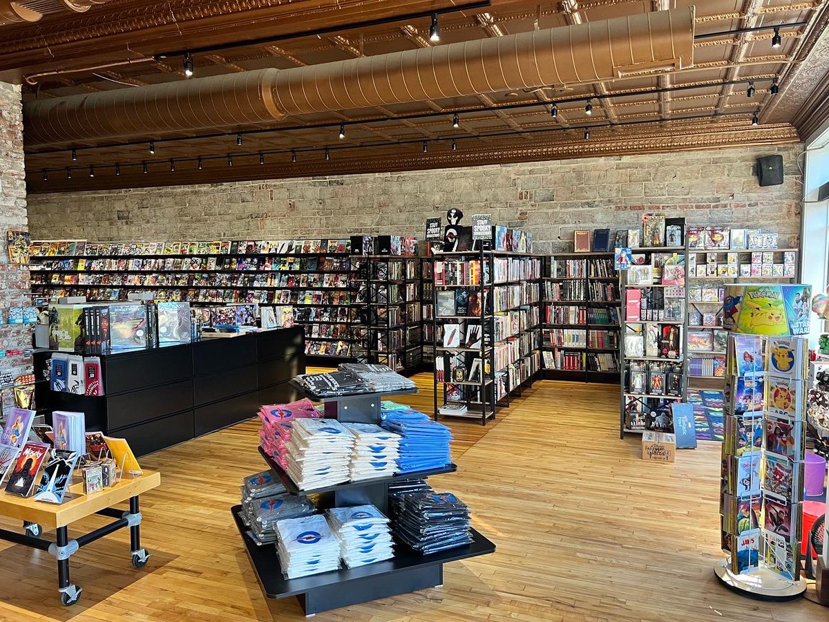 Legend Comics & Coffee tweet media