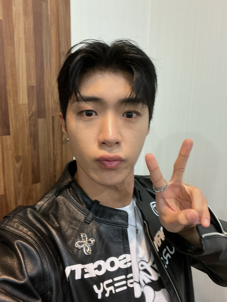 [#WYATT #와이엇] IT WAS SO FUN AND HAPPY THANK U FOR ALL YOUR SUPPORT AND THE LOVE