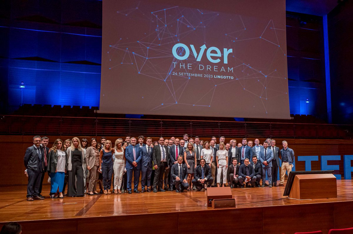 Autoingros's tweet photo. Backstage "Over the dream", la convention per i primi 20 anni di Gruppo Intergea.
Obiettivi raggiunti, prossime sfide un premio speciale... Arrivederci al 2028 per verificare le nostre promesse! Questione di stile... https://t.co/GyjISUXR21