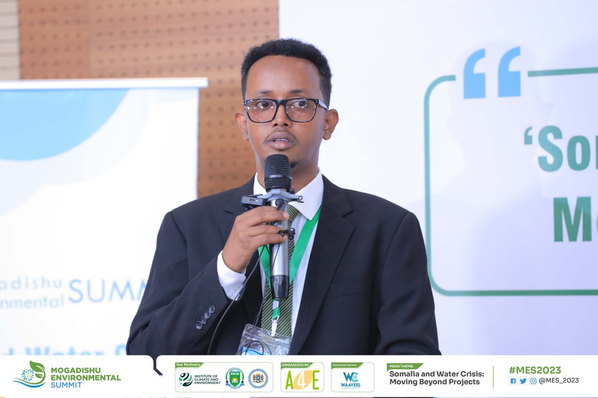 MogEnvSummit's tweet photo. @AbdilatifHaye , @action4environ & @MogEnvSummit Director, takes the stage for for his Closing Remarks #MES2023 Summit
#MES2023
#MovingBeyondProjects https://t.co/NYz7sm9xi1
