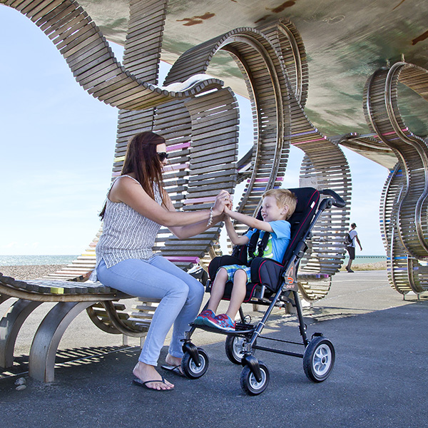 thomashilfen's tweet image. How easy can transportation be? Going Outdoor without a long list what to prepare - Swifty &amp;amp; Swifty 2 make it possible! Made for and with recommendation of families and their children with special needs.  #stroller #wednesday #Easytransport