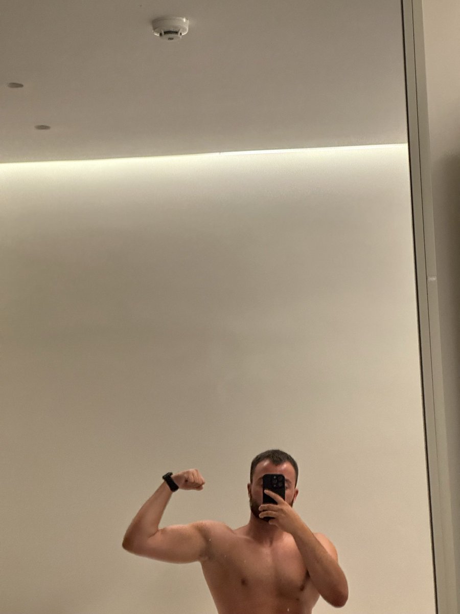 xnava5's tweet photo. Cutting season let’s go https://t.co/sKb1inuUlK