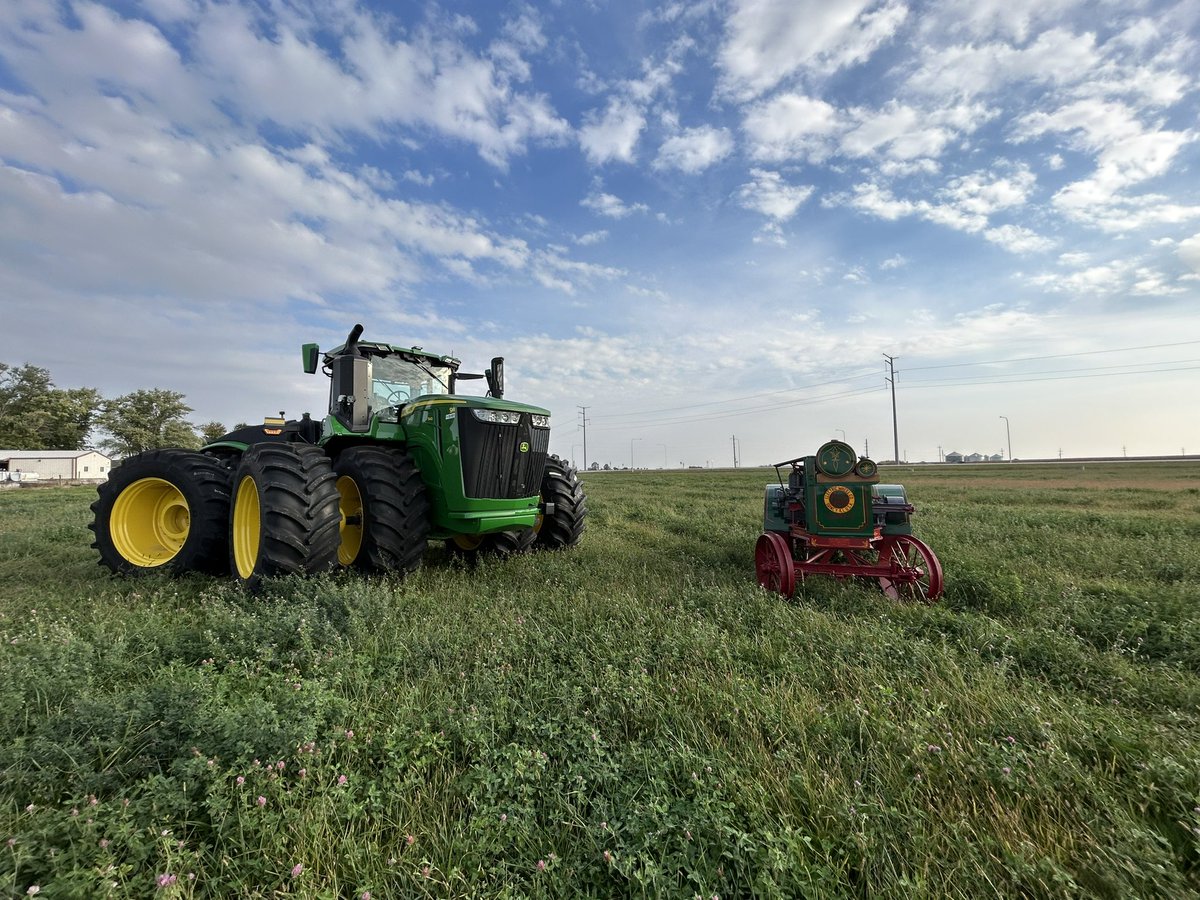 What a difference a century makes!  🇺🇸🇺🇸 #gobigorgohome #LSWTires  @GoodyearFarm @JohnDeere @sloanimplement @TomSloan3 @MorryTaylor