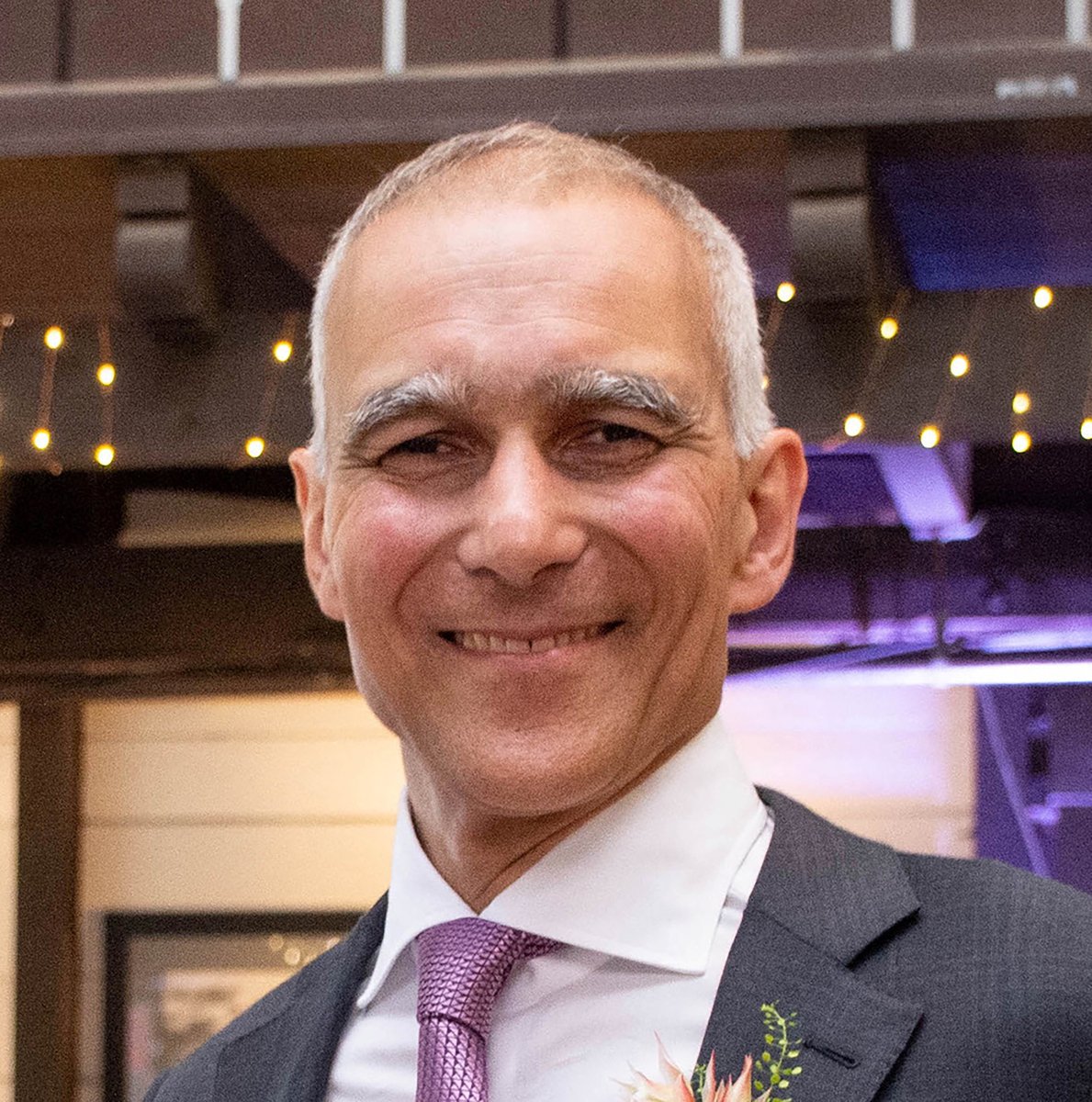 1978 WL grad. and Wall of Pride member, Dr. Moungi Bawendi is awarded the 2023 Nobel Prize in Chemistry! What an incredible achievement! #RDP

nobelprize.org/prizes/chemist…