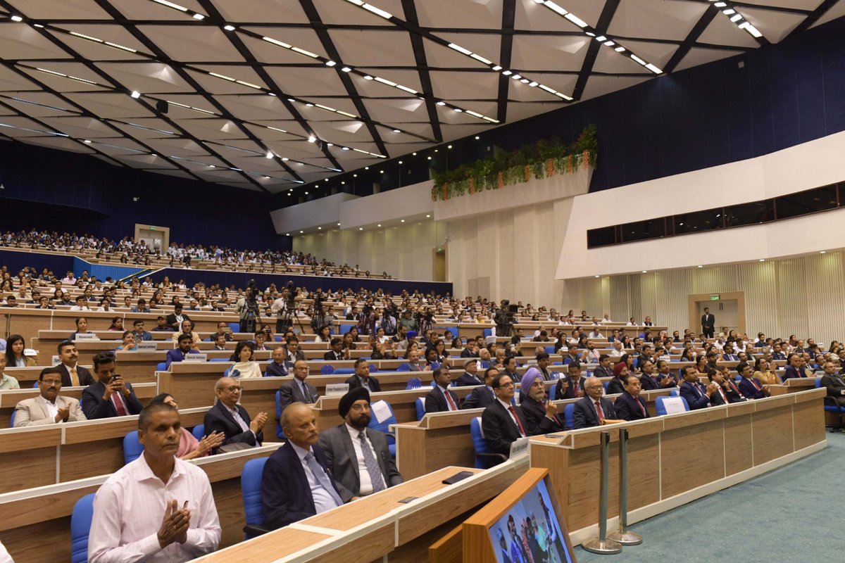 President Droupadi Murmu graced 55th foundation day celebrations of the Institute of Company Secretaries of India (ICSI) in New Delhi. The President said that Company Secretaries should remember that their loyalty is not only to perform the legal work as an officer or