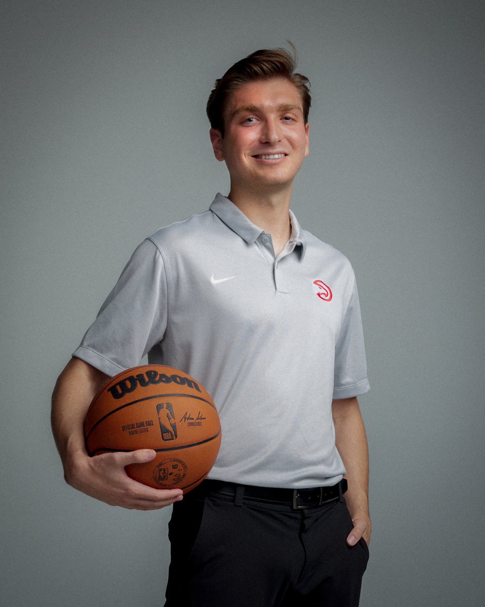 Alex Mueller tweet media