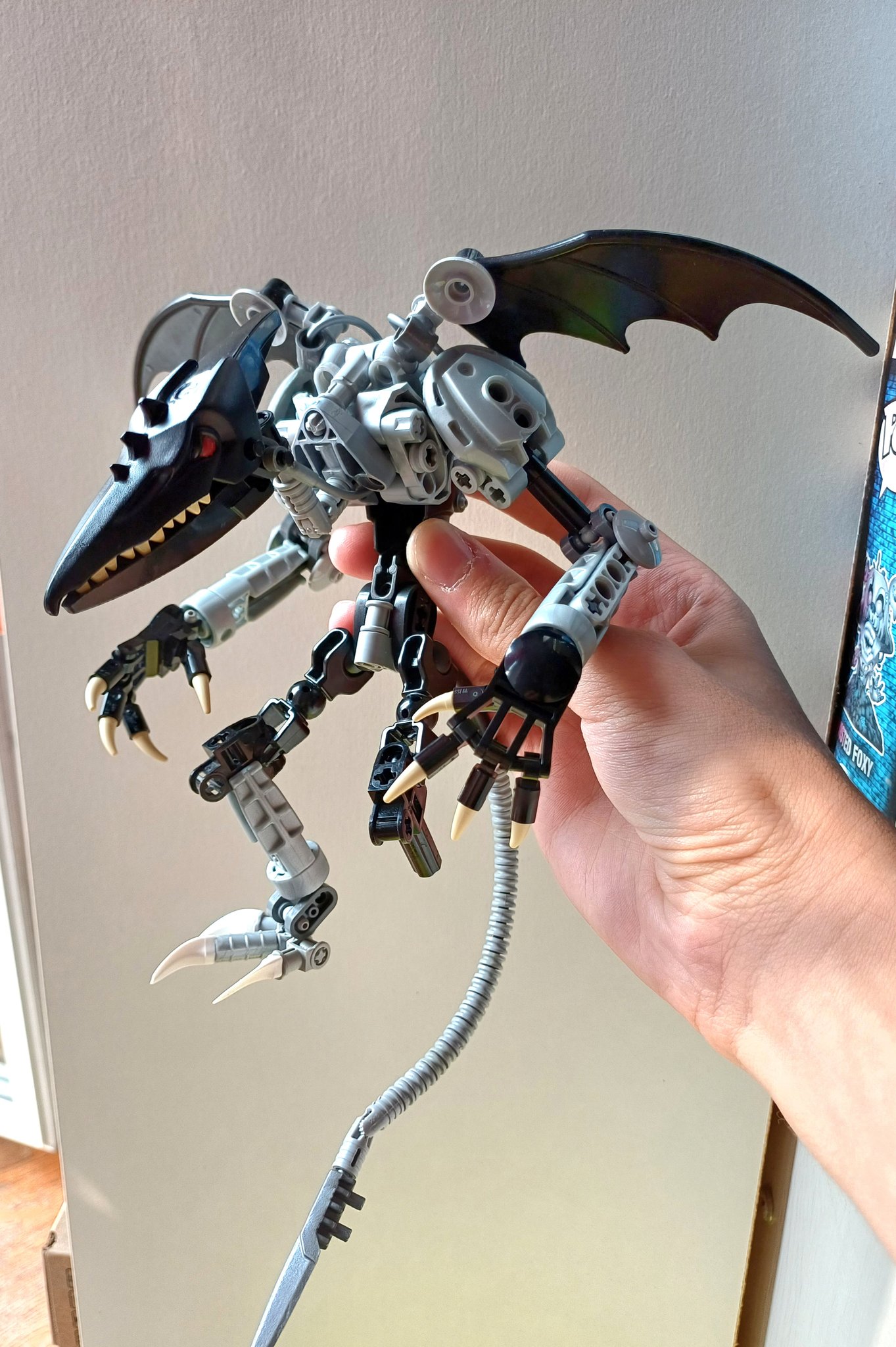 Bionicle dog store