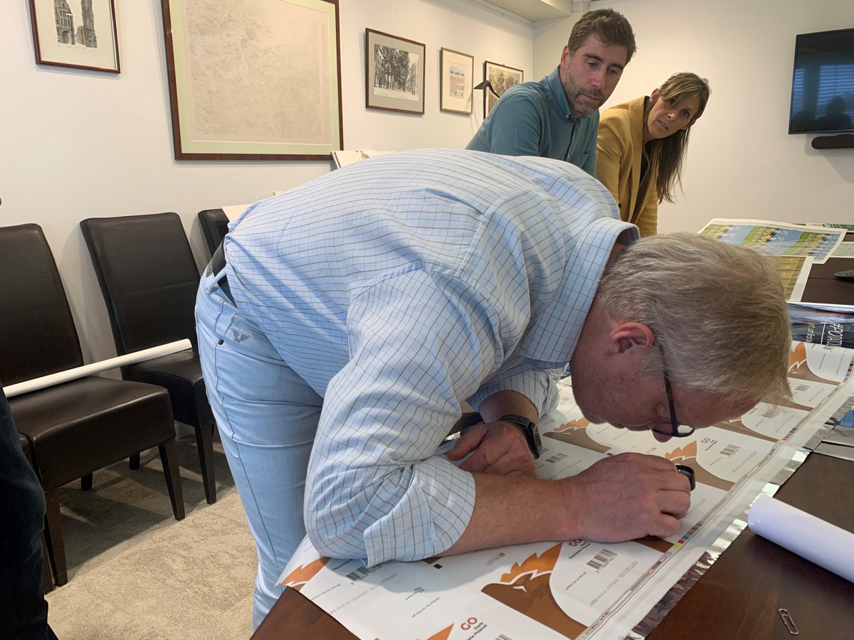 Jurering van 95 inzendingen voor de EFTA Flexo Award bij ons op kantoor.