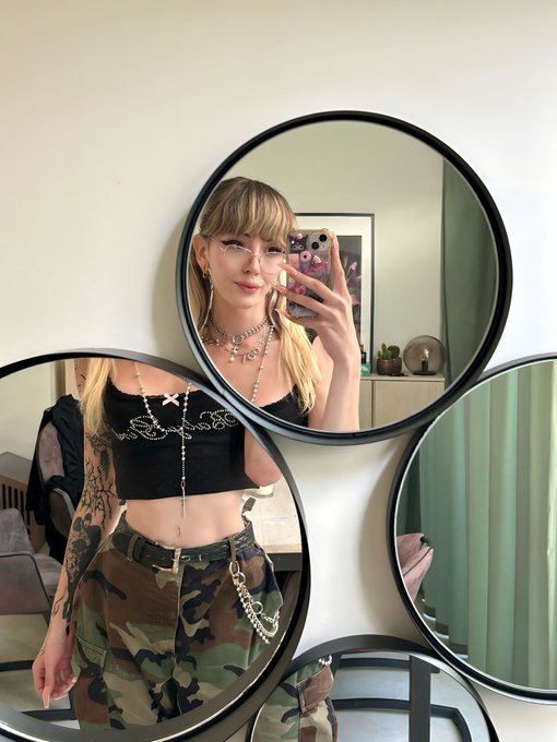 you can&rsquo;t catch me ミ★ https://t.co/plNu9BhwdM