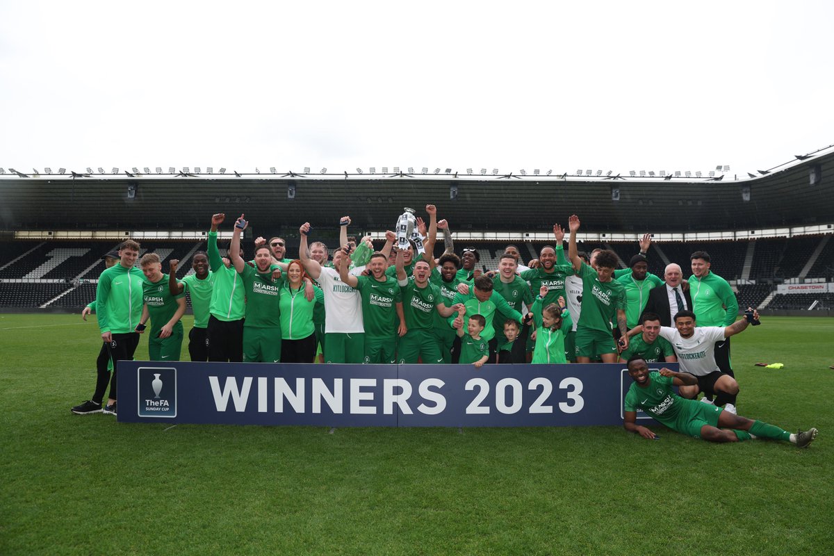 The #FASundayCup is back! 🥳​

​124 clubs will be battling it out for the trophy this season. ​

​Who will lift it?