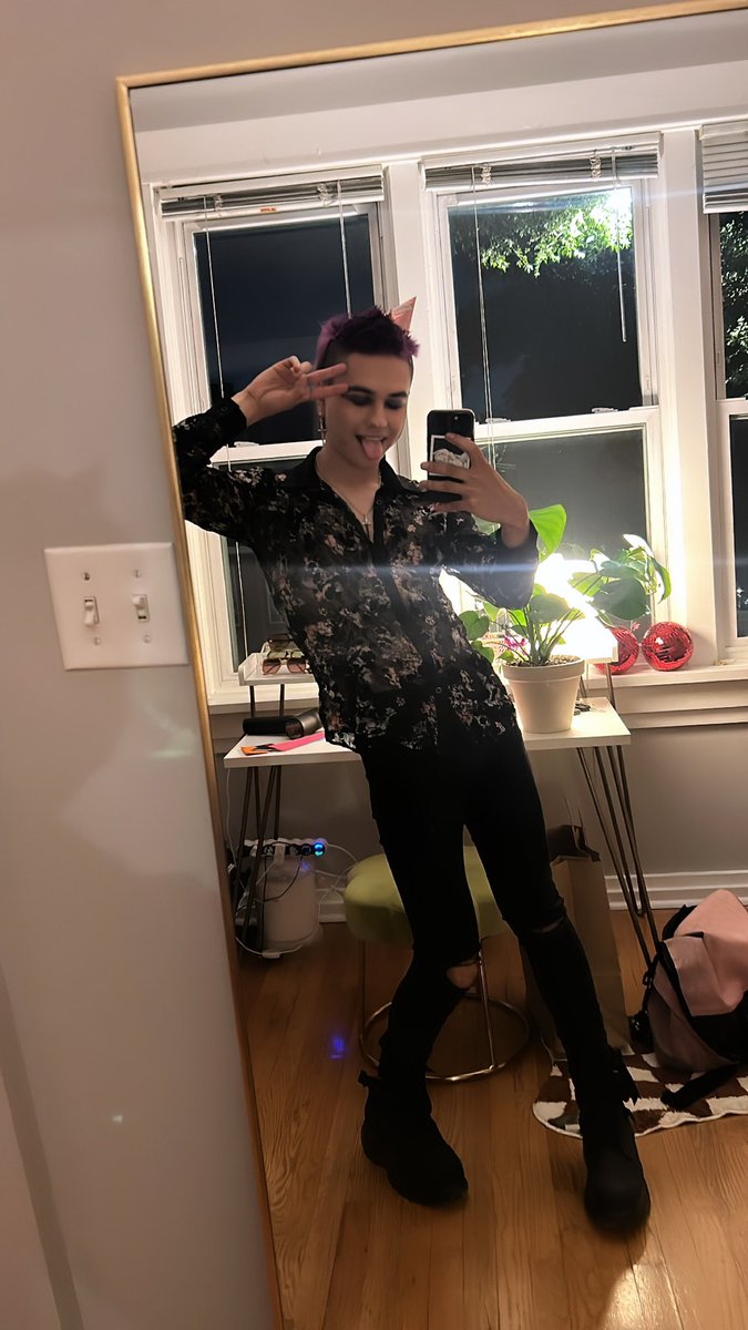 † Chicago Crybaby † tweet media