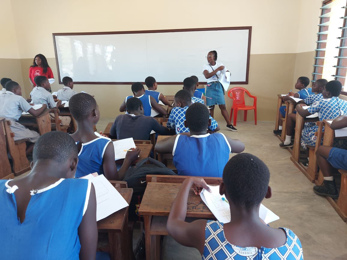 GW_MCH's tweet photo. Data collection for Year 2 of Girl Rising in Ghana started today! The GW Center of Excellence is incredibly proud to partner with @delsfoundation who is implementing this program focused on girls' empowerment through financial literacy, agency, and voice. https://t.co/aDQJP0VYNM