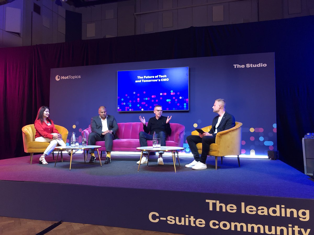 pscoffham's tweet photo. Great panel session on the Future of Tech and Tomorrow’s #CMO featuring Wipro’s David Keene - #GenAI is an accelerator, helping marketers to generate content &amp; map customer journeys.

Cool venue too (Abbey Road Studios)!

#HotTopics #TheStudio #Leadership https://t.co/BPTbDyu8iw