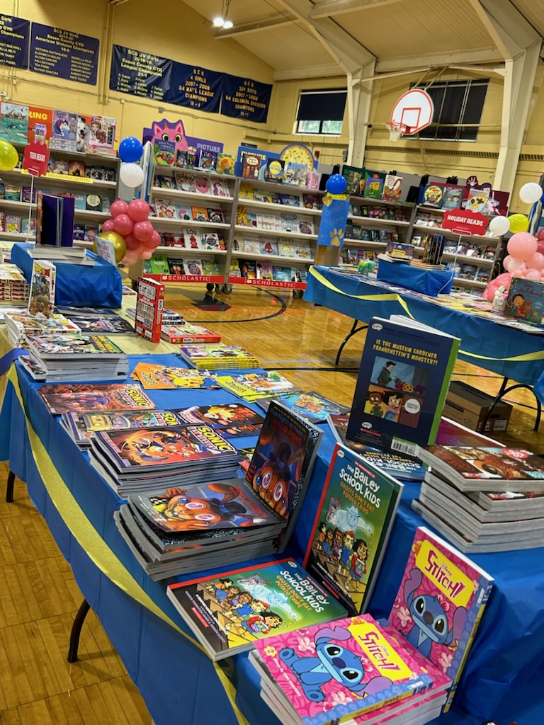 SCSschoolnj's tweet photo. Thank you for supporting SCS' Scholastic Book Fair!

#SCSSTRONG #SCSnj #weareSCS #scsnj20232024 #GOSAINTS #cedargrovenj https://t.co/Xowf9b9UvT