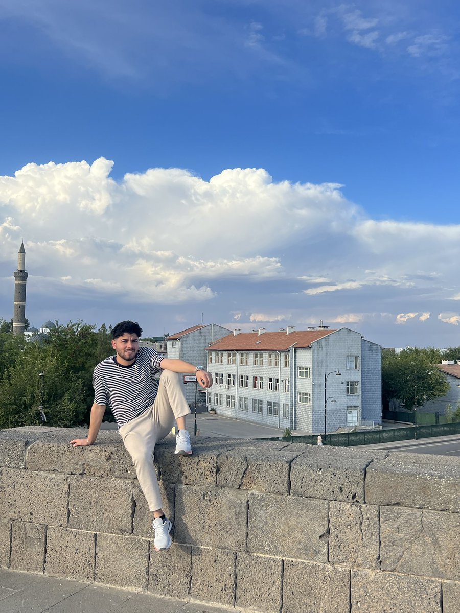ferhatcaymaz10's tweet photo. https://t.co/X7ULhiTXzn