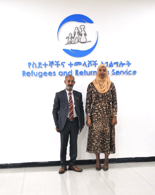 RRSEthiopia's tweet photo. RRS DG @TeybaHassen held a meeting with Dr. Eshetu Mengistu, Global DG of Devt for Peace Org. The two had a productive discussion on shared concerns. RRS &amp; DPO will join forces to address challenges faced by refugees &amp; hosts in DPO engagement areas. 
#🇪🇹nHandsForHumanity! https://t.co/Y3kG1Xch5W
