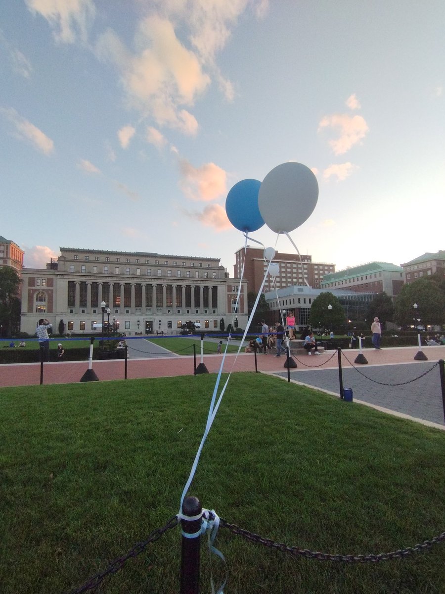 LionVillar's tweet photo. Two months already! 

It´s been two months since I landed in New York to carry out part of my PhD at @Columbia . During this time, I´ve had the opportunity to prepare and test new organic materials for lithium-ion batteries... https://t.co/k0eOfdMmfi