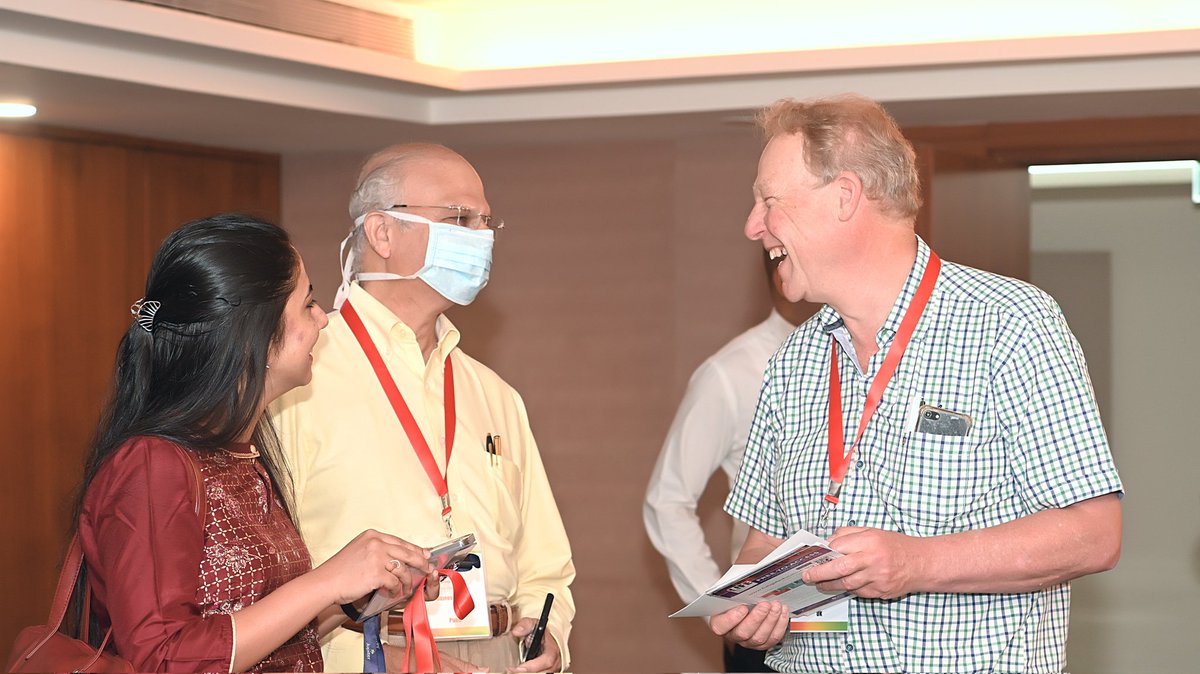 #Pic from last month #Thanks to @riteshpgi for sharing...A light moment with the great and ever cheerful @dwdenning at Jupiter Hospital Pune ...