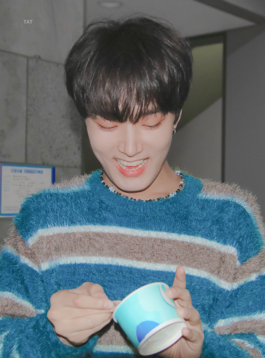 TAT_KiTak's tweet photo. 231004 기탁 졸업공연 HQ
#기탁 #KiTak

왕 https://t.co/WmNnqp5Pwg