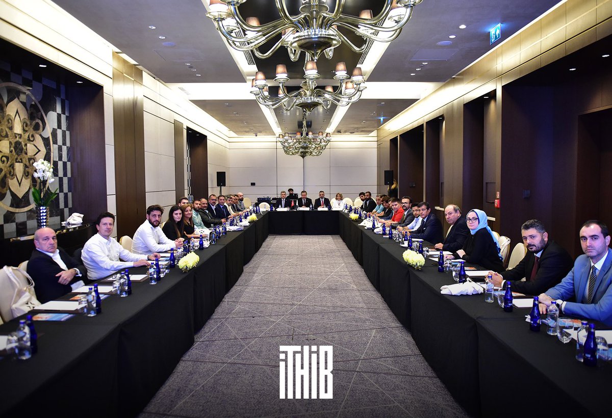 Başkanımız Ahmet Öksüz ve Yönetim Kurulu Üyelerimiz, 6 - 8 Mart 2024 tarihleri arasında düzenlenecek olan Texhibition İstanbul Fuarımız kapsamında Türkiye'nin önde gelen iplik firmalarıyla bir araya gelerek fuarımıza ilişkin görüş alışverişinde bulundular.