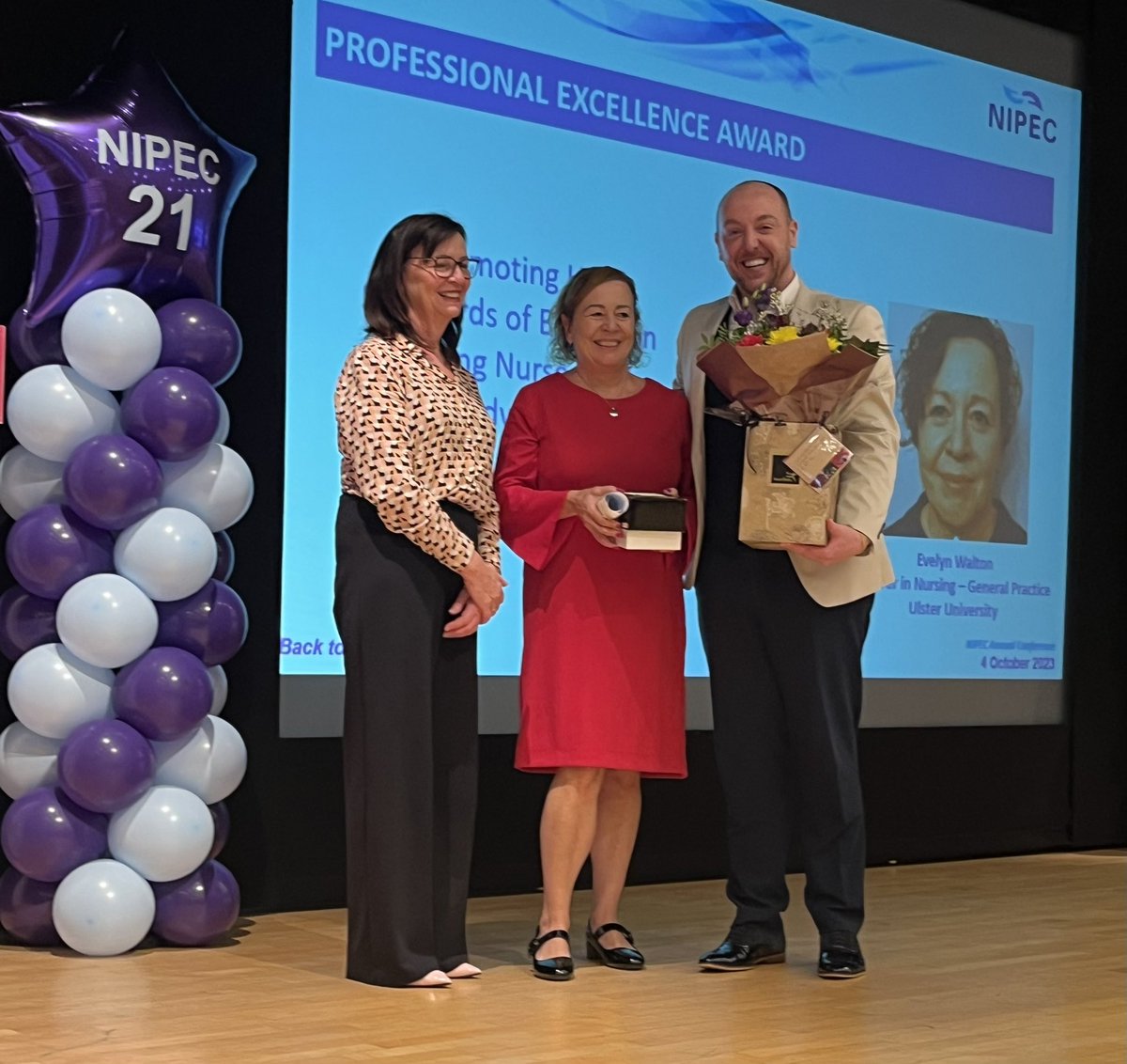 UlsterUniSoNP's tweet photo. Nipec 21st birthday annual conference.  Award winner @EvelynW30041164 for excellence in education #nipec23 #proudofuu #ulsternurse https://t.co/ePTWelZKPm