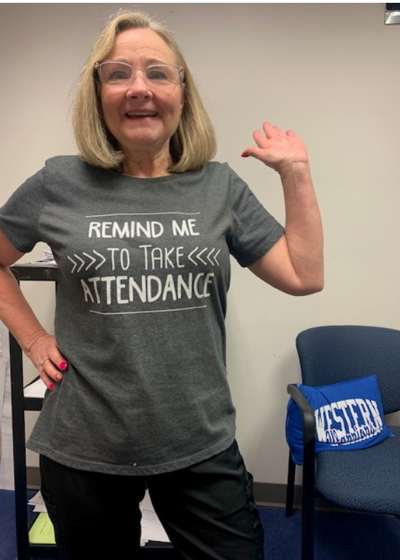 WalledLkSchools's tweet image. Walled Lake Western English teacher Anna Murphy was ready this morning to make the day 'count'! 💙 #WEareWLCSD #CountDay @WLWWARRIORS