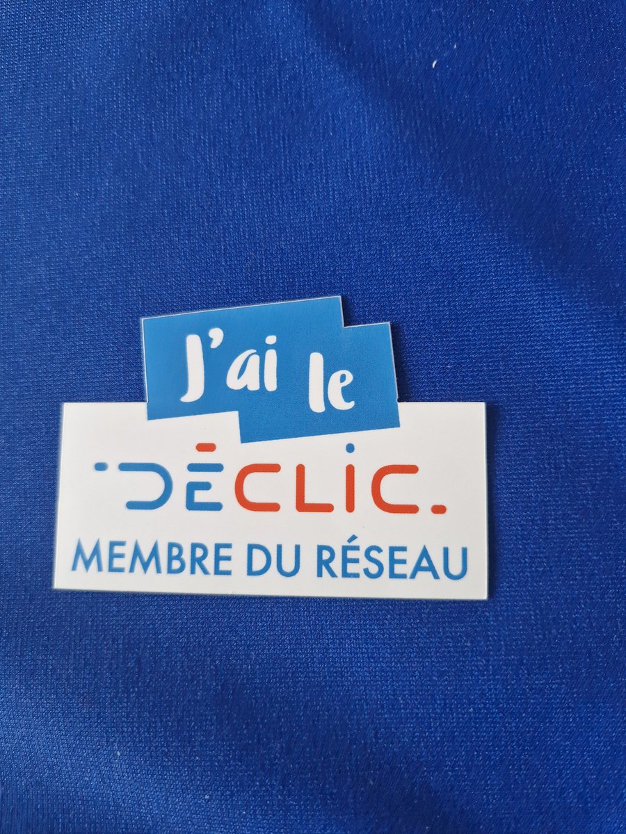 EmmanuelViv's tweet image. L'autocollant à la mode à mettre sur nos pc. #membre @declic_asso #opsn @Adico60 #monnewsautocollant