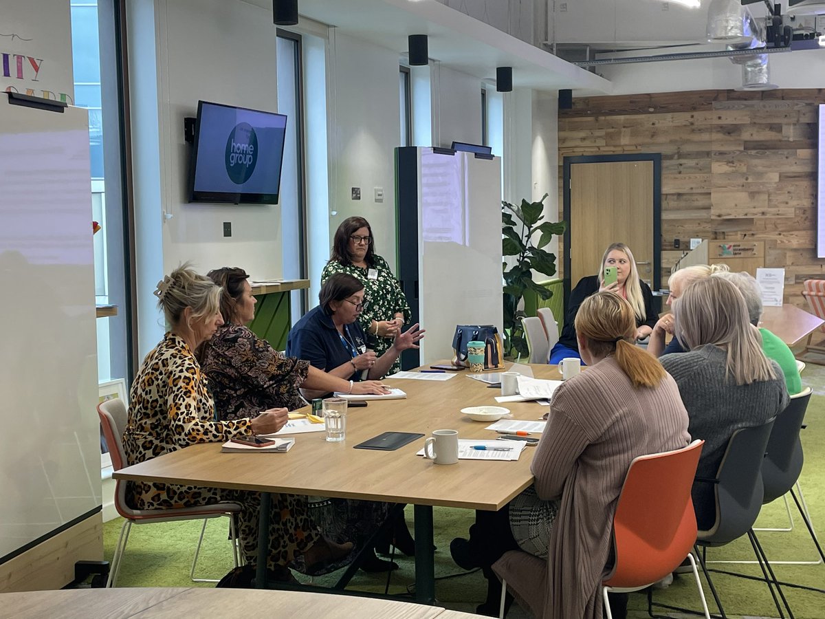 ClareDoney's tweet photo. Making new connections and wonderful to see so many familiar faces at the Cancern networking event today. Buzz in the room and all pulling in the same direction #improvecancercare @NorthernCancer @RyanRileyy @LiveWellwtCan @NCVNENC @CancerNorthEast @MacmillanCDDFT and many others https://t.co/nYYKN9aa32