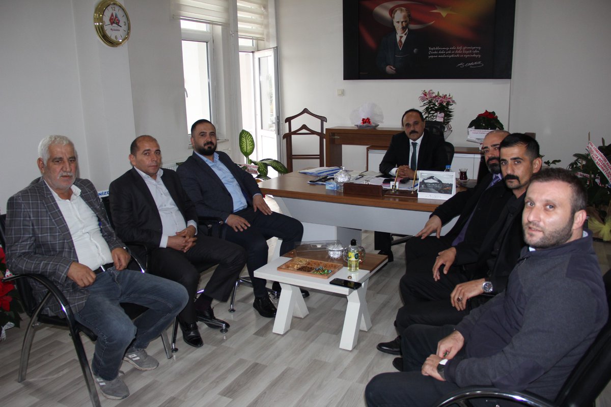 Ülkü Ocakları Iğdır İl Başkanlığı olarak ; MHP Iğdır İl Başkanımız Hüseyin Ateş  Beyefendi ile birlikte Iğdır Özel İdare Genel Sekreterliğine atanan Yüksel Kasım Çarman ve Genel Sekreter yardımcısı olarak atanan Ender Önal'a hayırlı olsun ziyaretinde bulunduk.