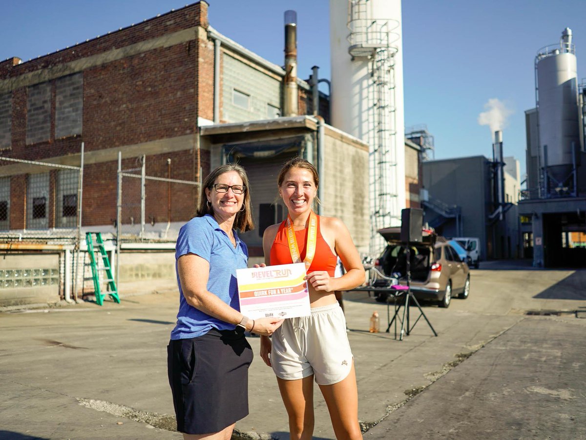 BLVDRevelRun's tweet photo. Join us in congratulating the top three finishers of the BLVD Revel Run! 🥳

🥇 Amy Regan, 22:35
🥈 Madison Bach, 24:04
🥉 Christina Sharp, 24:35 https://t.co/TDvG6xmZ9n