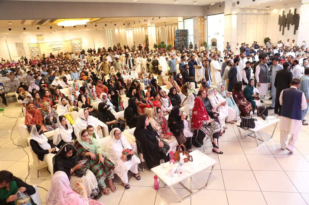 Aftab552572581's tweet photo. PPP Digital Meetup in Peshawar - shaping a tech-savvy KP! 🚀🇵🇰
#PPPDigitalFacebook #pppdigitalkp
#pppdigitalkp
#new2023
#FIFAWorldCup2022 #imissyou #action #lovestoryteller #SuperhitMovie https://t.co/zgAmY4Y0V9