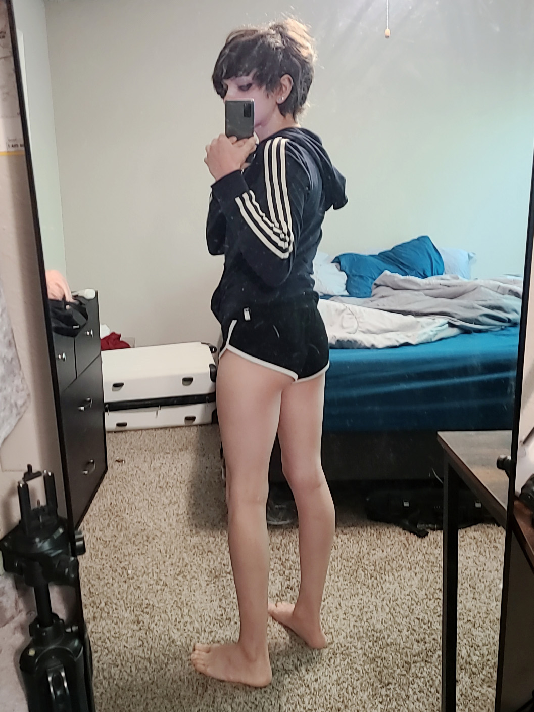 trappy-chan on X: Favorite thing to wear? — This is my comfy home fit  t.coYh6TBRzMsI t.cojshkIzSbbg  X