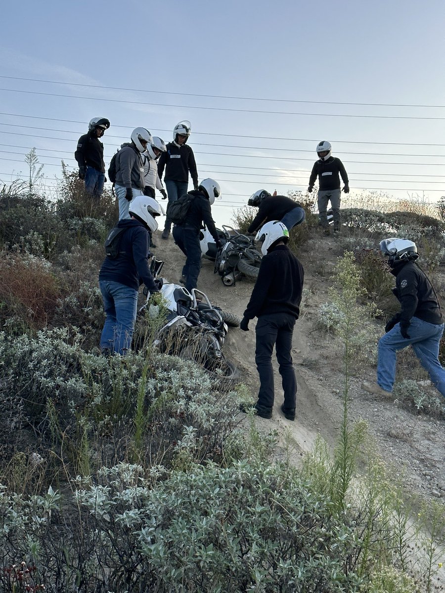 SESMotors's tweet photo. Motor School is under way. Dirt Trailing is never a student favorite but a necessary skill to learn how to control a motorcycle in any situation https://t.co/0AyQv118Uq