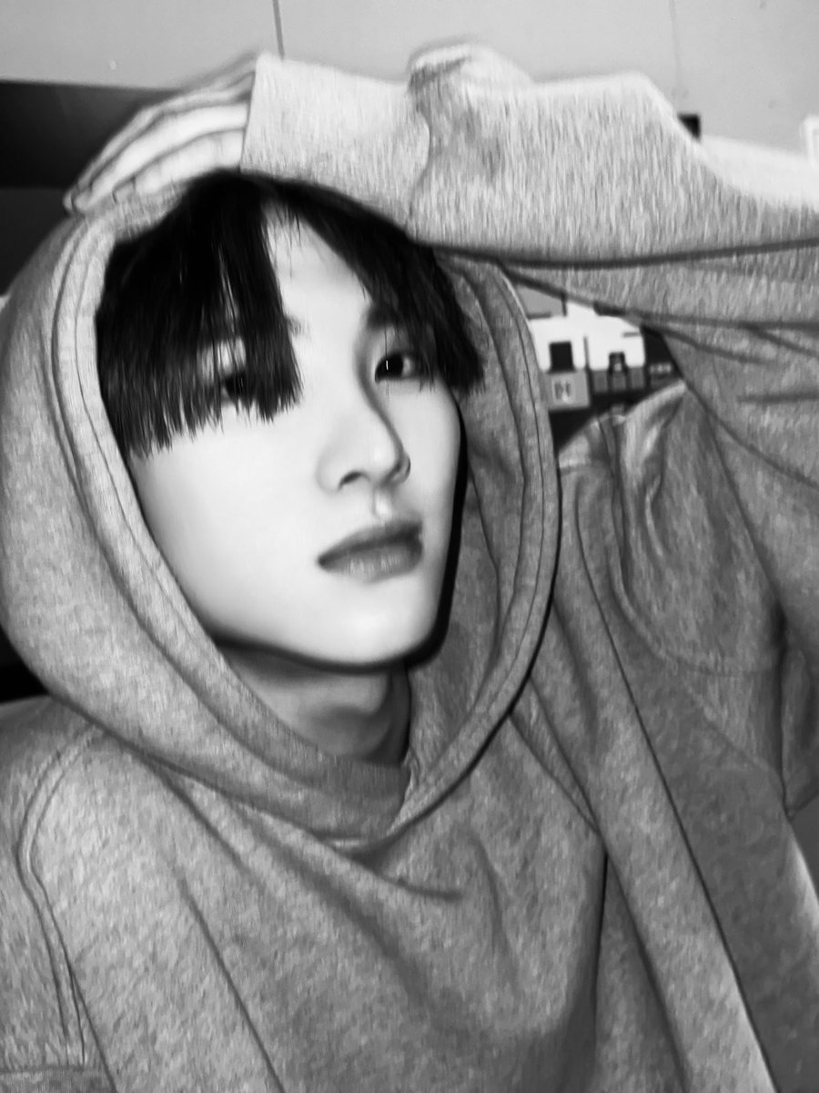 [#세은] 🖤🖤🖤🖤😎
#xikers #싸이커스