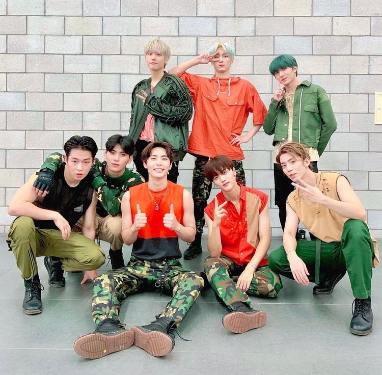 TASY9728's tweet photo. 7주년 진짜 너무 너무 축하해
#오래오래_가족을_지킵시다
우리 같이 즐거운 추억 만들자
#셒구와_함께한_판타지같은7년
사랑해 항상 응원 할게
#SF9_7th_forever

@SF9official https://t.co/llnmcoFl6z