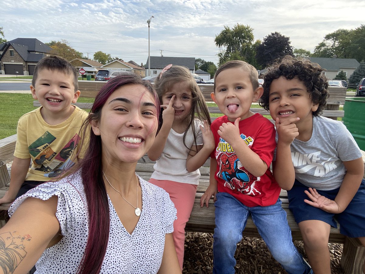 Ms. Cook tweet media