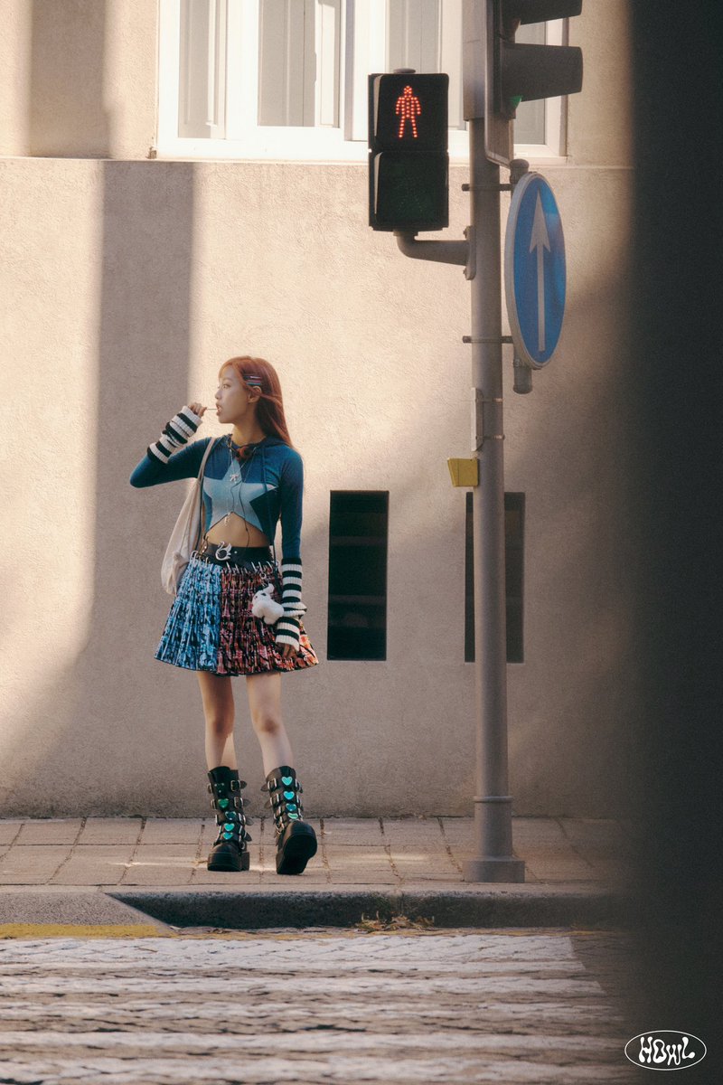 chuu_atrp's tweet image. [💿]
CHUU 1ST MINI ALBUM [Howl]

PHOTO 3

🎧 2023.10.18 6PM (KST)

#CHUU #츄 #Howl #하울