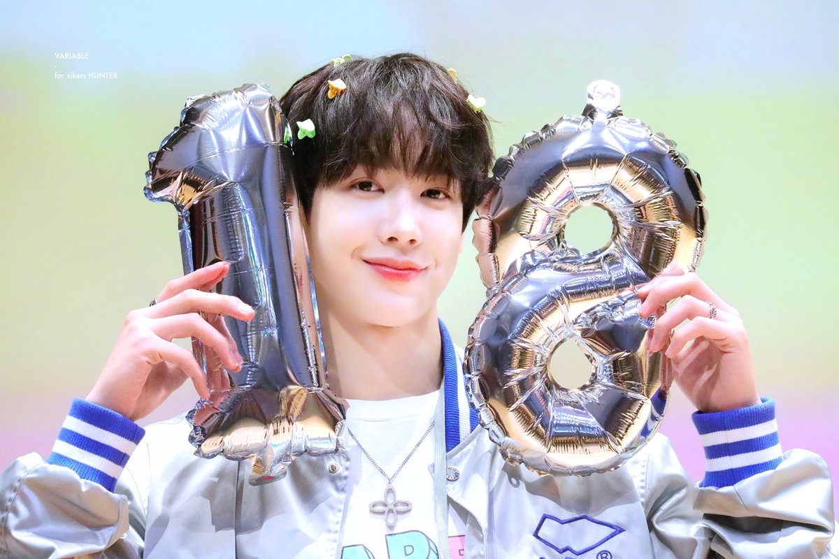 variable_051005's tweet photo. 🏹 #𝐇𝐀𝐏𝐏𝐘_𝐇𝐔𝐍𝐓𝐄𝐑_𝐃𝐀𝐘 ૮ .  ̫ . ა🧡

헌터야 생일축하해~! 항상 너무 행복하고 고맙고 앞으로도 서로 건강 잘 챙기고 최대한 길게 같이 걸어가자🛣️❤️‍🔥계속 건강하고 행복하길 바래🥰🥰💘

#헌터 #싸이커스 #HUNTER #xikers 
#ハンター #サイカース #ฮันเธอร์ #파팡콘 https://t.co/n2dQjmOwUg