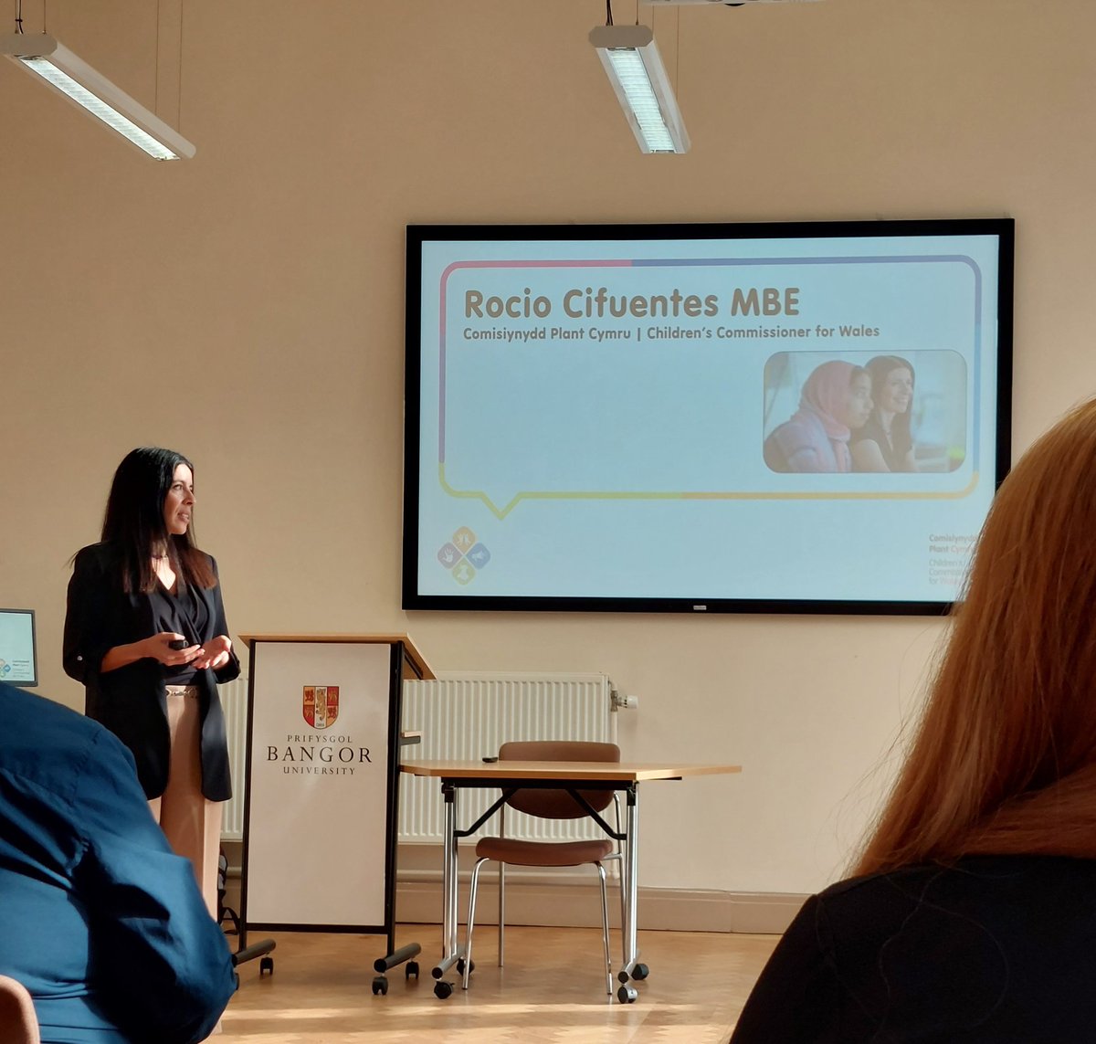 DrSarahOlive's tweet image. Meeting Rocio Cifuentes MBE @rocdaboss76 @childcomwales @AddysgBangorEdu for a morning on children&apos;s rights &amp;amp; research @BangorUni to help support them. Including collaboration w/ @EnglishAston @AstonUniversity &amp;amp; @GwEGogleddCymru on #teachingliterature for #diversity #antiracism